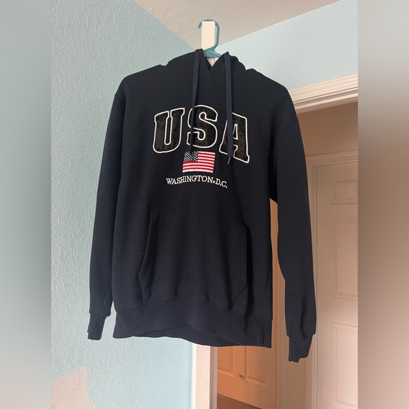 USA Hoodie - Picture 2 of 4